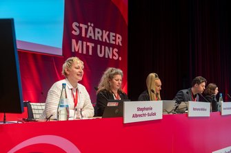 Präsidium der DGB-Bezirkskonferenz.